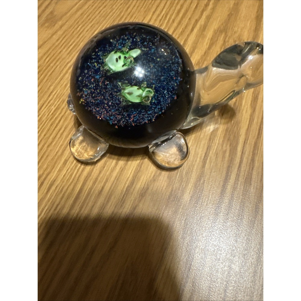 Glass Turtle Paperweight With Baby Turtles Aquarium Scene Inside